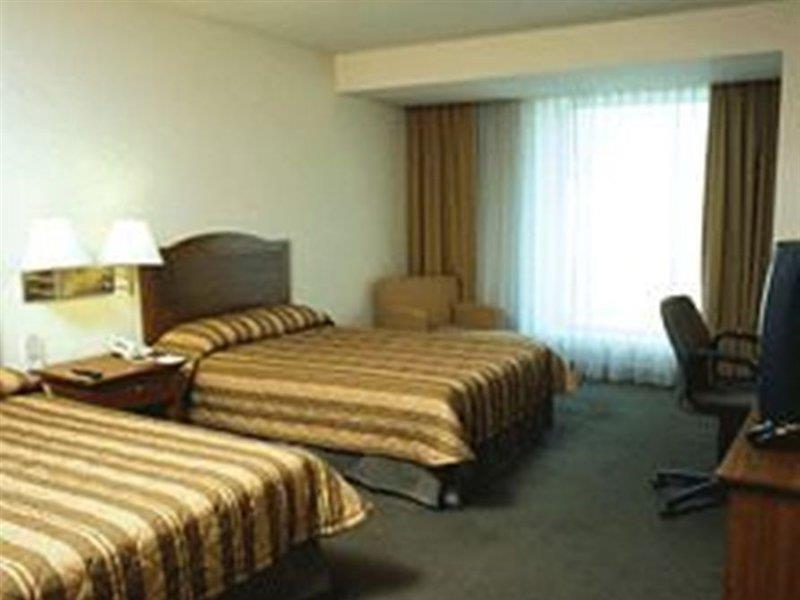 Fiesta Inn Guadalajara Expo Zapopan Exteriör bild