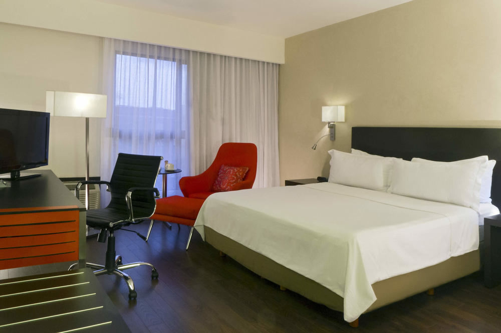 Fiesta Inn Guadalajara Expo Zapopan Exteriör bild
